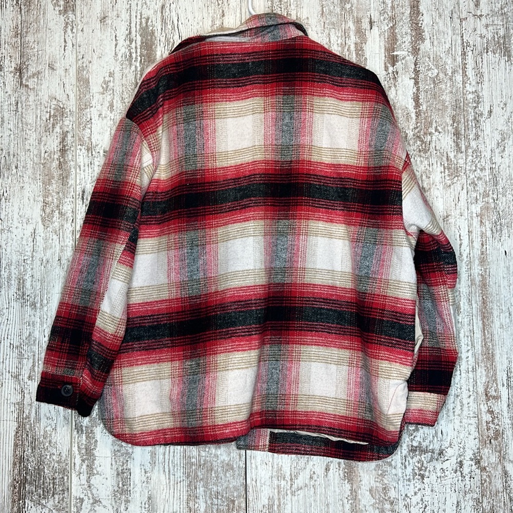 ELAN - Riley Plaid Shacket Small - Picture 9 of 9